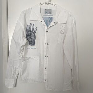 C2H4 Zero Gravity Button Down